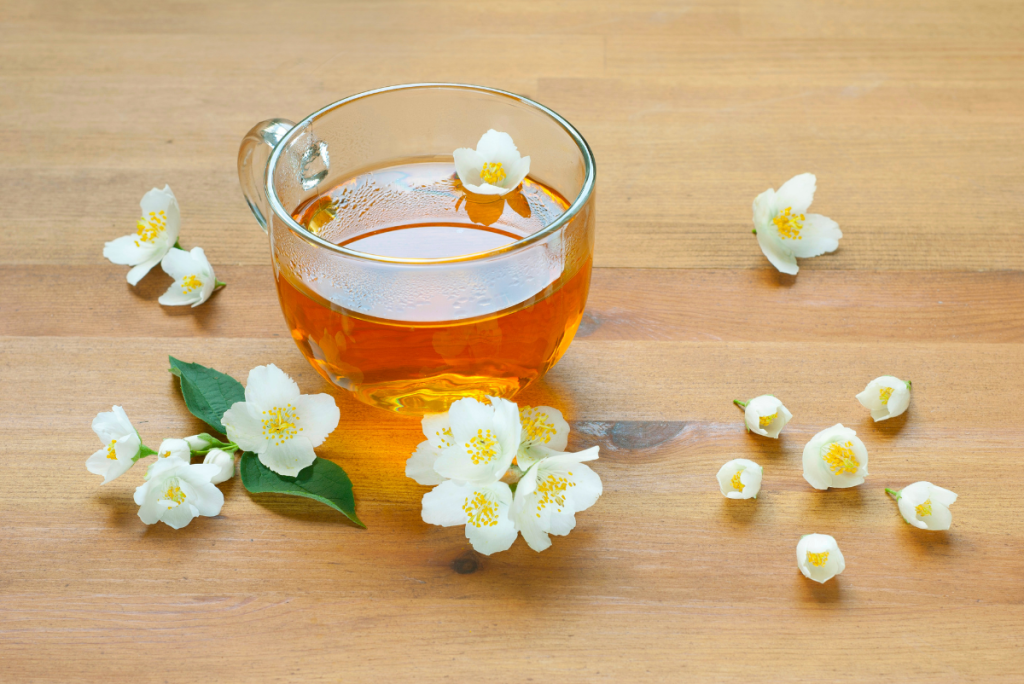 Раскройте полезные свойства жасминового чая